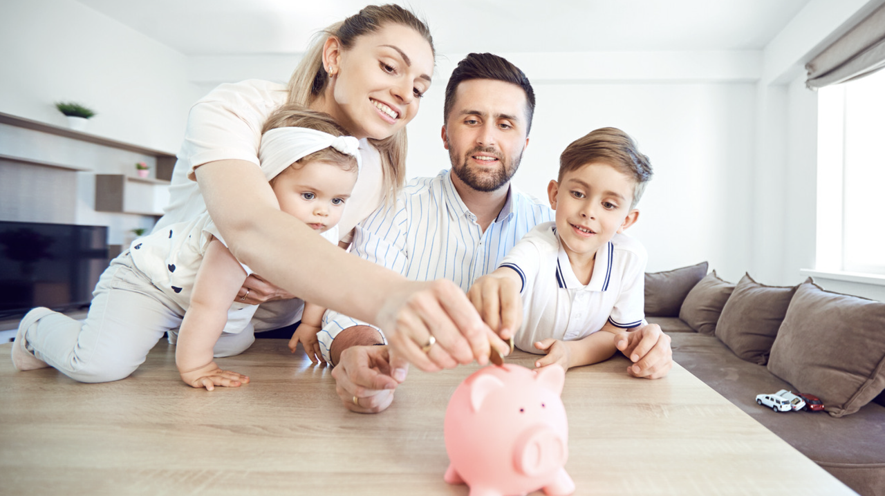 Showing Kids the Importance of Money: 10 Practical Ways to Teach Financial Awareness