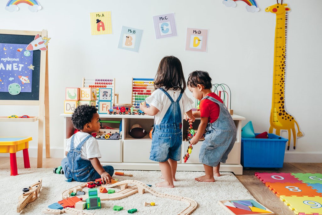 Screen-Free Indoor Activities Every Parent Should Try with Their Kids