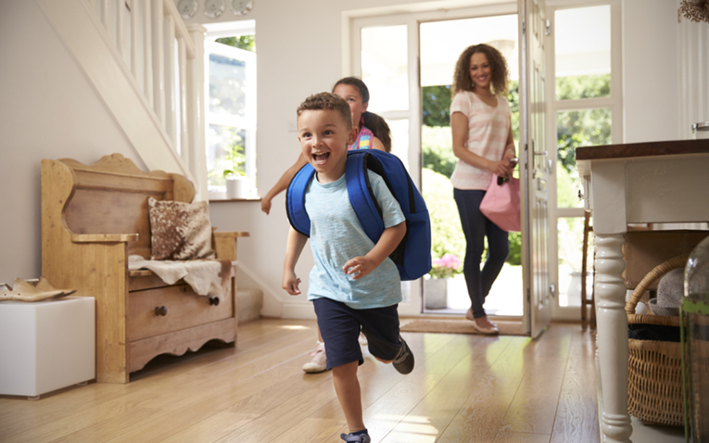 Helping Your Child Thrive in a New School Environment: Tips for a Smooth Transition